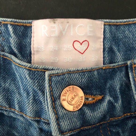 Revice fairfax cutoffs size 26 - Picture 4 of 7